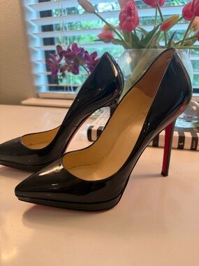 Christian Louboutin Black Patent Pointed Toe Pumps with Red Sole